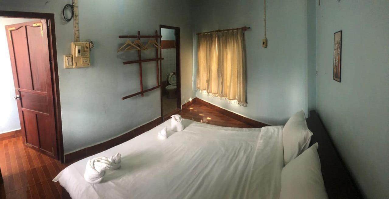 Veggie'S Rooms Vang Vieng Exterior photo